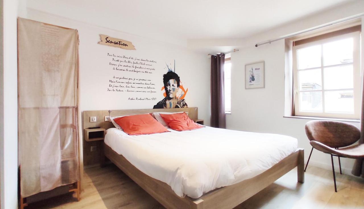 Appartement12.Com ชาร์เลอวิลล์-เมซิแยร์ ภายนอก รูปภาพ